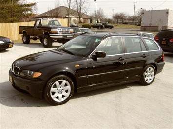 2004 BMW 325xi   - Photo 3 - Cincinnati, OH 45255