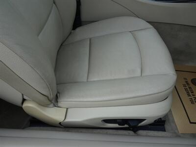 2011 BMW 328i  3.0L I6 RWD - Photo 21 - Cincinnati, OH 45255