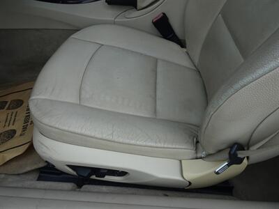 2011 BMW 328i  3.0L I6 RWD - Photo 20 - Cincinnati, OH 45255