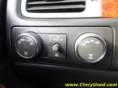 2012 Chevrolet Suburban LT - Photo 22 - Cincinnati, OH 45255