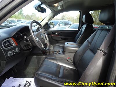 2012 Chevrolet Suburban LT - Photo 11 - Cincinnati, OH 45255