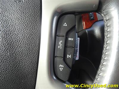 2012 Chevrolet Suburban LT - Photo 24 - Cincinnati, OH 45255