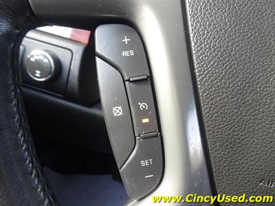 2012 Chevrolet Suburban LT - Photo 23 - Cincinnati, OH 45255