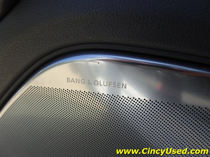 2015 Audi S8 4.0T quattro - Photo 27 - Cincinnati, OH 45255