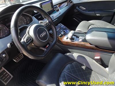 2015 Audi S8 4.0T quattro - Photo 12 - Cincinnati, OH 45255