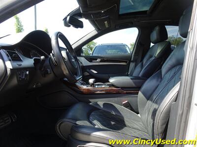 2015 Audi S8 4.0T quattro - Photo 10 - Cincinnati, OH 45255