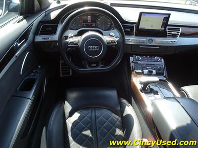 2015 Audi S8 4.0T quattro - Photo 9 - Cincinnati, OH 45255