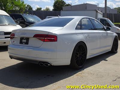 2015 Audi S8 4.0T quattro - Photo 6 - Cincinnati, OH 45255
