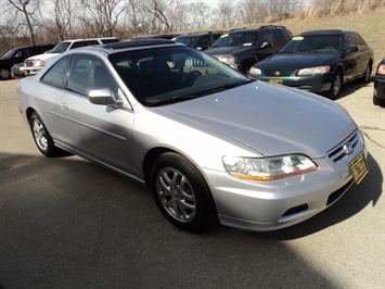 2001 Honda Accord EX   - Photo 1 - Cincinnati, OH 45255