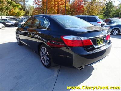 2015 Honda Accord Sport   - Photo 9 - Cincinnati, OH 45255