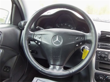 2002 Mercedes-Benz C Class C230   - Photo 18 - Cincinnati, OH 45255