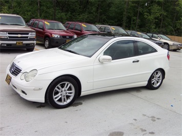 2002 Mercedes-Benz C Class C230   - Photo 3 - Cincinnati, OH 45255