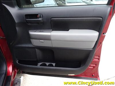 2010 Toyota Tundra Grade - Photo 25 - Cincinnati, OH 45255