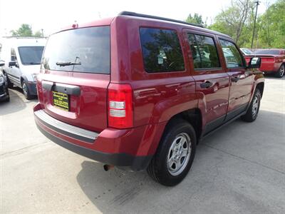 2016 Jeep Patriot Sport  2.4L I4 FWD - Photo 5 - Cincinnati, OH 45255