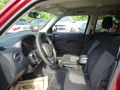 2016 Jeep Patriot Sport  2.4L I4 FWD - Photo 15 - Cincinnati, OH 45255