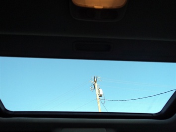 1999 INFINITI I30 Limited   - Photo 14 - Cincinnati, OH 45255