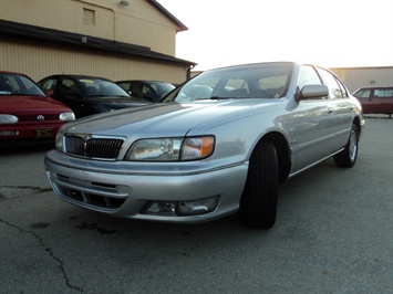 1999 INFINITI I30 Limited   - Photo 11 - Cincinnati, OH 45255