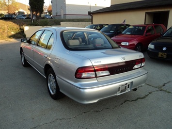 1999 INFINITI I30 Limited   - Photo 4 - Cincinnati, OH 45255