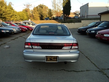 1999 INFINITI I30 Limited   - Photo 5 - Cincinnati, OH 45255