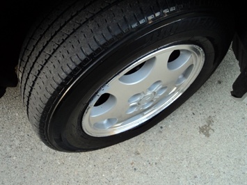 1999 INFINITI I30 Limited   - Photo 29 - Cincinnati, OH 45255