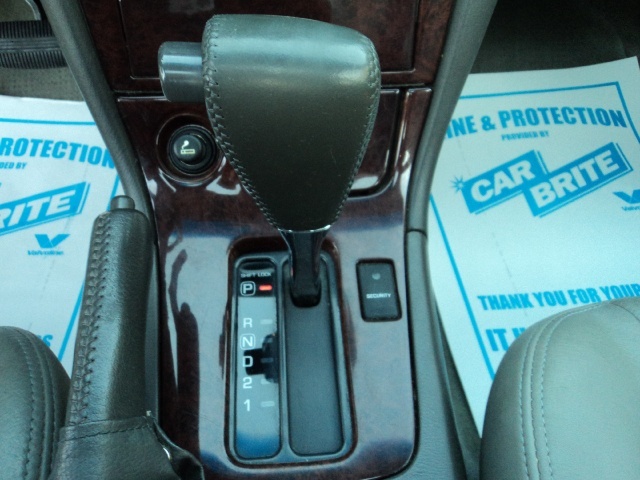 1999 INFINITI I30 Limited   - Photo 22 - Cincinnati, OH 45255