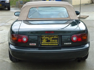 1997 MAZDA MIATA   - Photo 5 - Cincinnati, OH 45255