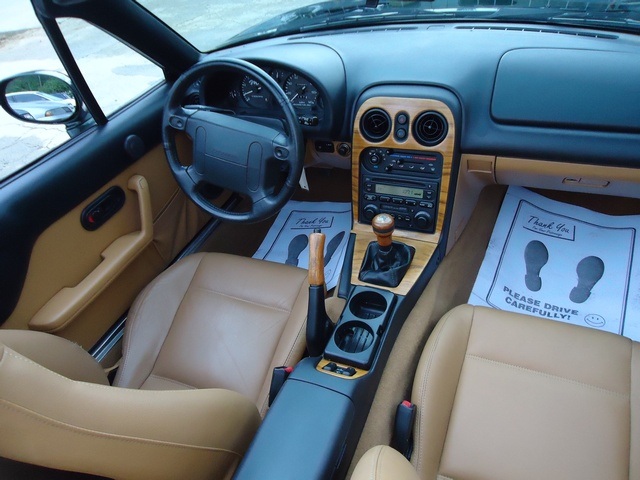 1997 mazda miata interior