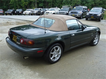 1997 MAZDA MIATA   - Photo 6 - Cincinnati, OH 45255