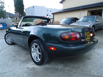 1997 MAZDA MIATA   - Photo 22 - Cincinnati, OH 45255