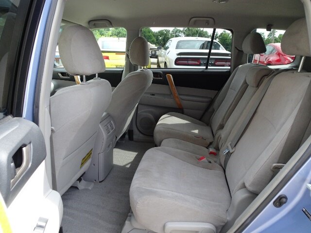 2008 Toyota Highlander Hybrid - Photo 8 - Cincinnati, OH 45255