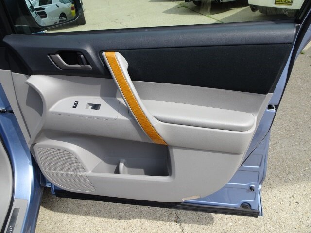 2008 Toyota Highlander Hybrid - Photo 22 - Cincinnati, OH 45255
