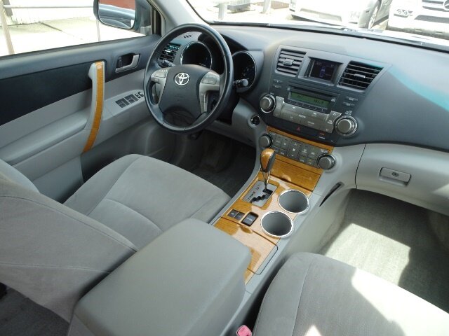 2008 Toyota Highlander Hybrid - Photo 12 - Cincinnati, OH 45255