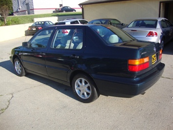 1998 Volkswagen Jetta GLS   - Photo 4 - Cincinnati, OH 45255