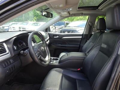 2014 Toyota Highlander XLE  3.5L V6 AWD - Photo 10 - Cincinnati, OH 45255