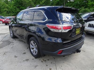 2014 Toyota Highlander XLE  3.5L V6 AWD - Photo 8 - Cincinnati, OH 45255