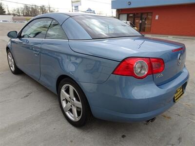 2007 Volkswagen Eos 2.0T   - Photo 11 - Cincinnati, OH 45255