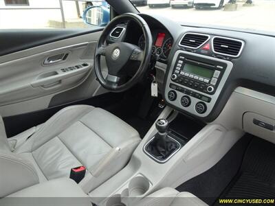 2007 Volkswagen Eos 2.0T   - Photo 85 - Cincinnati, OH 45255