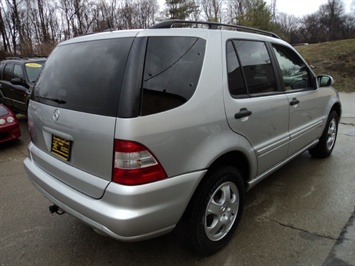 2003 Mercedes-Benz M Class ML350   - Photo 6 - Cincinnati, OH 45255