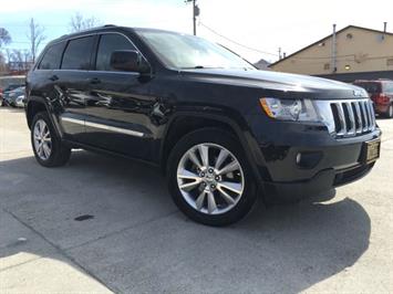 2012 Jeep Grand Cherokee Laredo X   - Photo 10 - Cincinnati, OH 45255