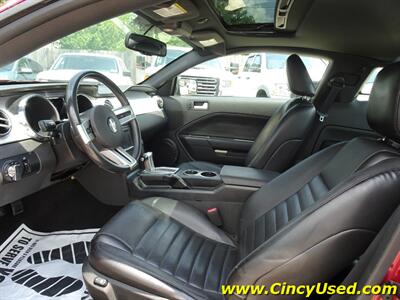 2006 Ford Mustang GT Deluxe   - Photo 13 - Cincinnati, OH 45255