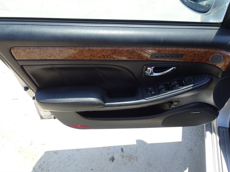 2004 Hyundai XG350 L   - Photo 78 - Cincinnati, OH 45255