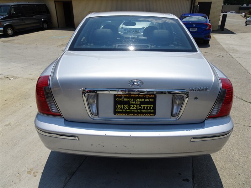 2004 Hyundai XG350 L   - Photo 18 - Cincinnati, OH 45255