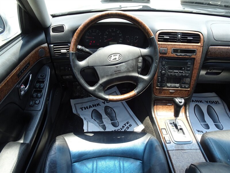 2004 Hyundai XG350 L   - Photo 23 - Cincinnati, OH 45255