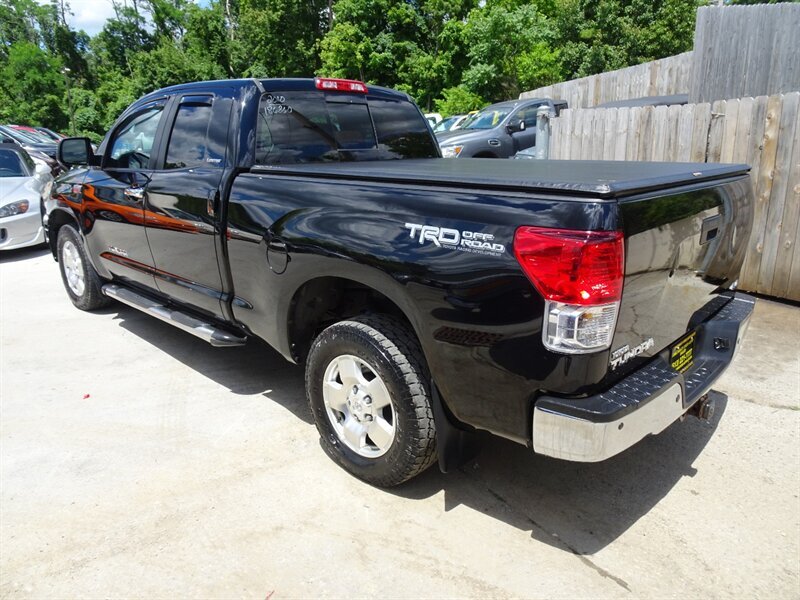 2010 Toyota Tundra Limited 5.7L V8 4X4 - Photo 4 - Cincinnati, OH 45255