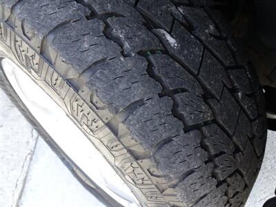 2010 Toyota Tundra Limited  5.7L V8 4X4 - Photo 28 - Cincinnati, OH 45255