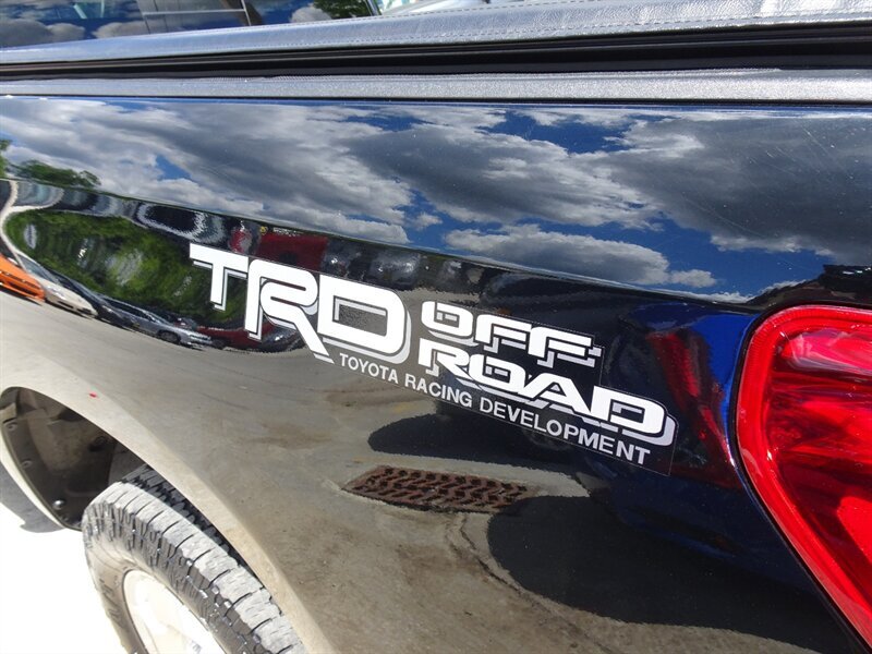 2010 Toyota Tundra Limited 5.7L V8 4X4 - Photo 9 - Cincinnati, OH 45255