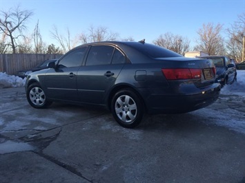 2010 Hyundai Sonata GLS   - Photo 12 - Cincinnati, OH 45255