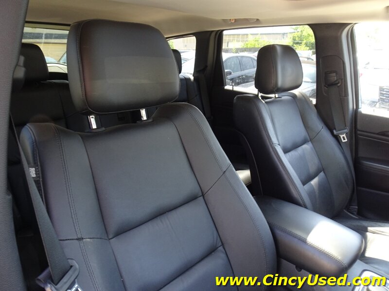 2013 Jeep Grand Cherokee Laredo X - Photo 18 - Cincinnati, OH 45255