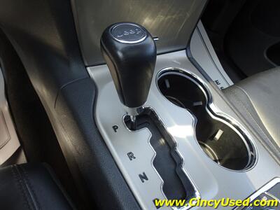 2013 Jeep Grand Cherokee Laredo X - Photo 20 - Cincinnati, OH 45255