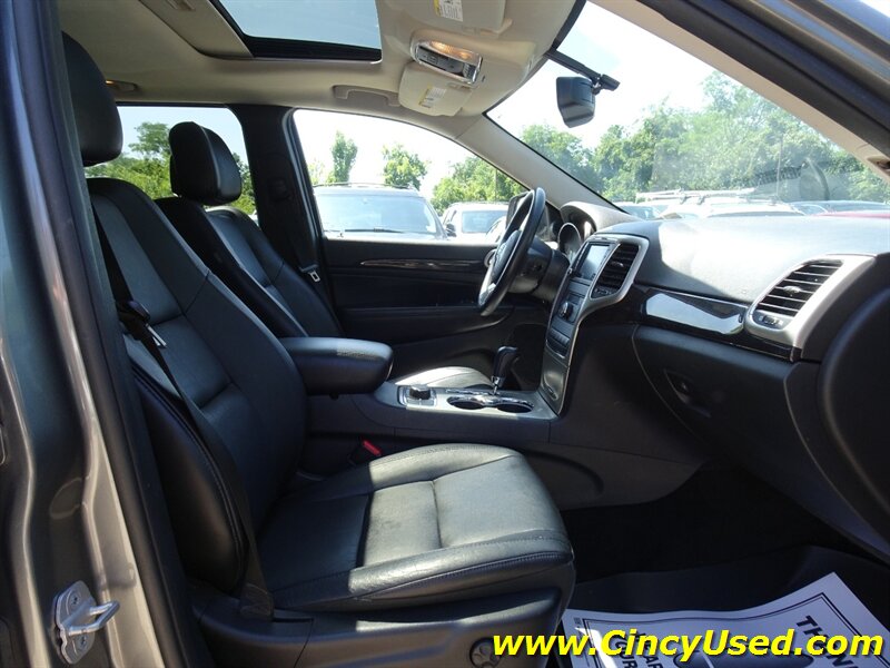 2013 Jeep Grand Cherokee Laredo X - Photo 17 - Cincinnati, OH 45255